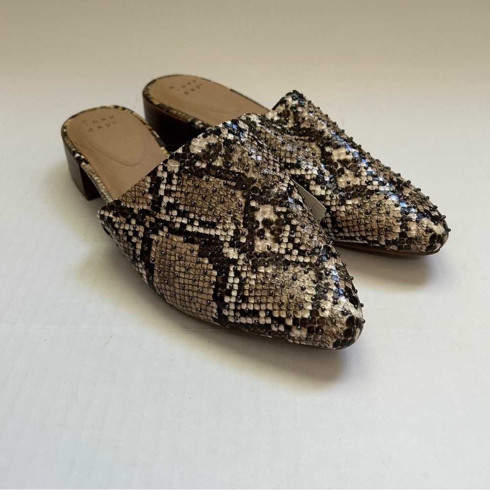 Snakeskin Patterned Women's Mules